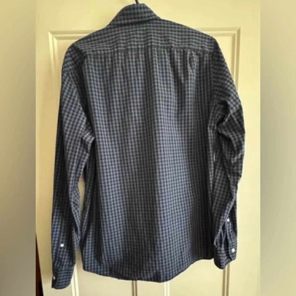 J crew Men's Blue Checkered Shirt long sleeve button up tailored fit small‎